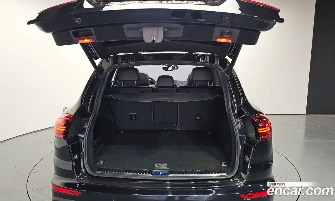 Porsche Cayenne 2015 3.6 гидро в Москве № 165410, фото 20