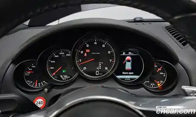 Porsche Cayenne 2015 3.6 гидро в Москве № 165410, миниатюра 8