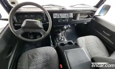 Land Rover Defender 2000 2.4 механика в Москве № 165965, миниатюра 7