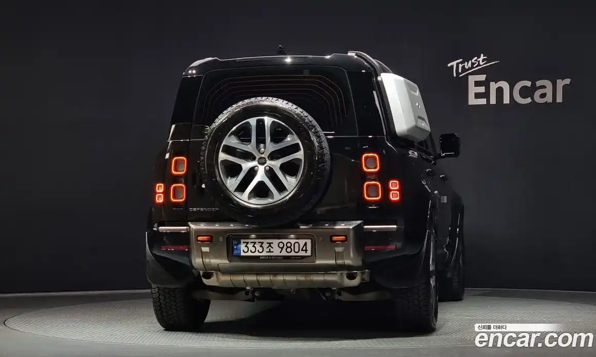 Land Rover Defender 2024 3.0 гидро в Москве № 166058, фото 4