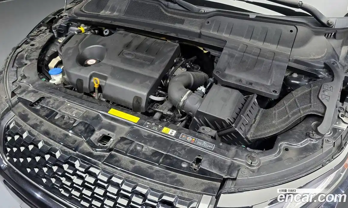 Land Rover Range-Rover Evoque 2016 2.0 гидро в Москве № 166289, фото 6
