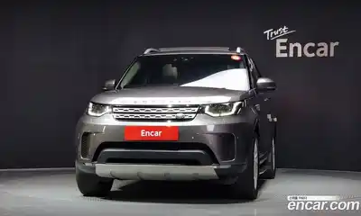 Land Rover Discovery 2017 2.0 гидро в Москве № 166527, миниатюра 3