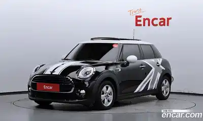 Mini Cooper, 2016