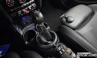 Mini Cooper 2016 1.5 гидро в Москве № 167140, миниатюра 9