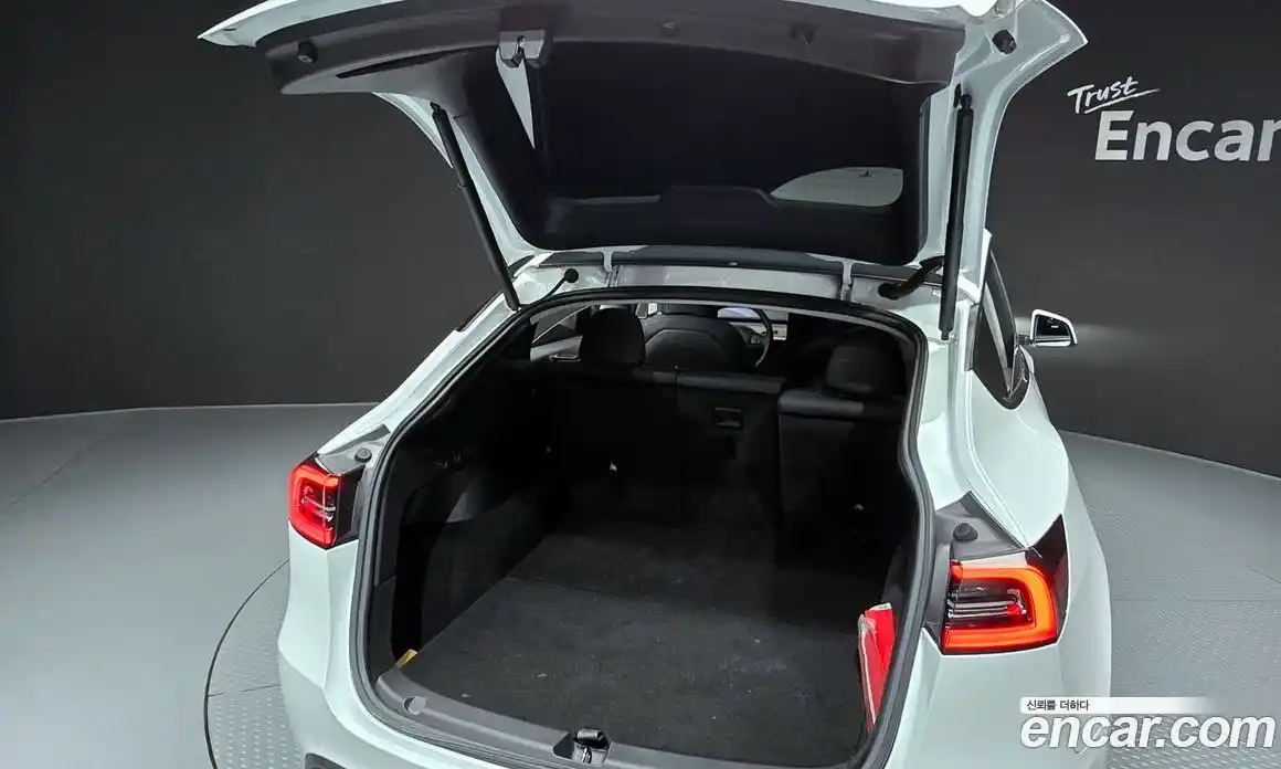 Tesla Model Y 2021 0.2 гидро в Москве № 167803, фото 20