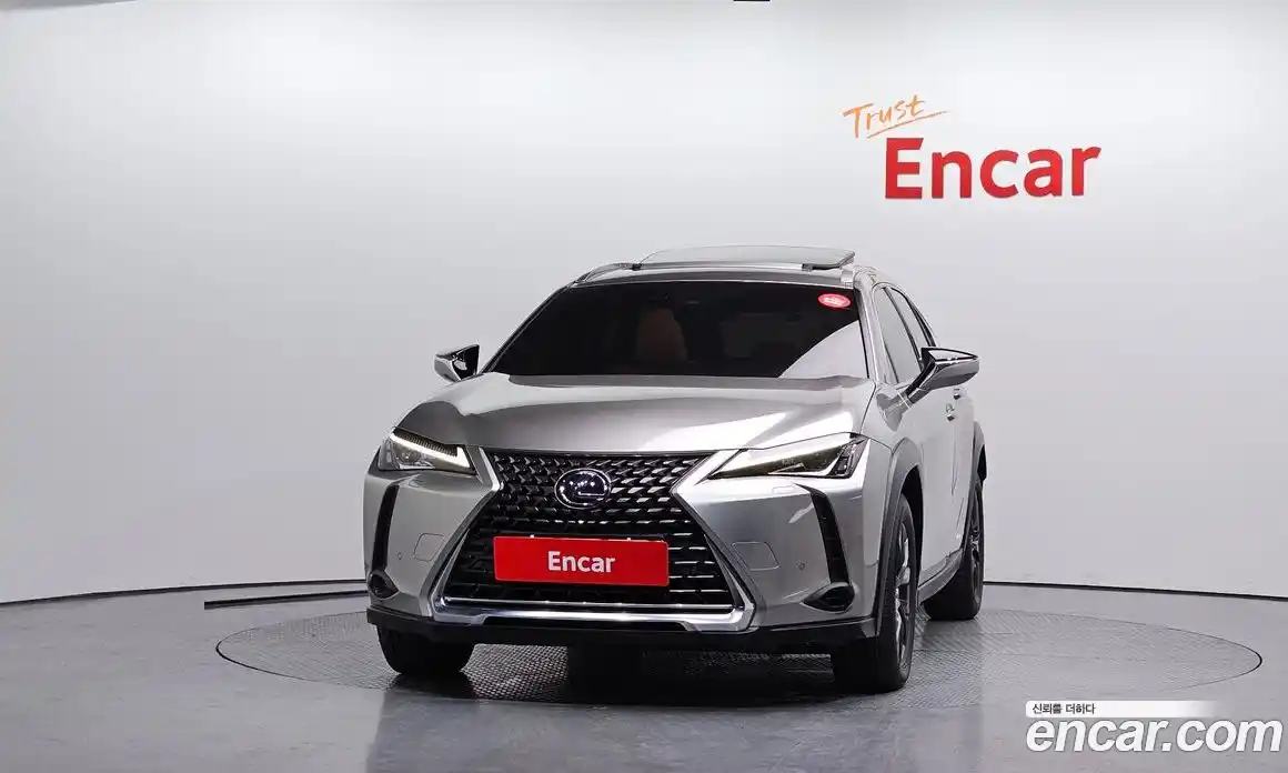 Lexus UX 2021 2.0 гидро в Москве № 168168, фото 3