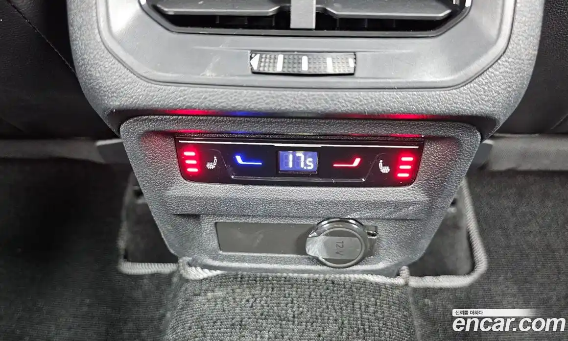 Volkswagen Tiguan 2023 2.0 гидро в Москве № 168395, фото 18