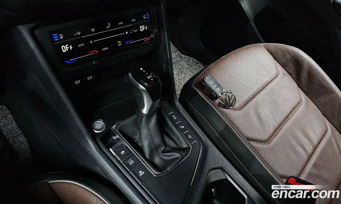 Volkswagen Tiguan 2023 2.0 гидро в Москве № 168656, фото 9
