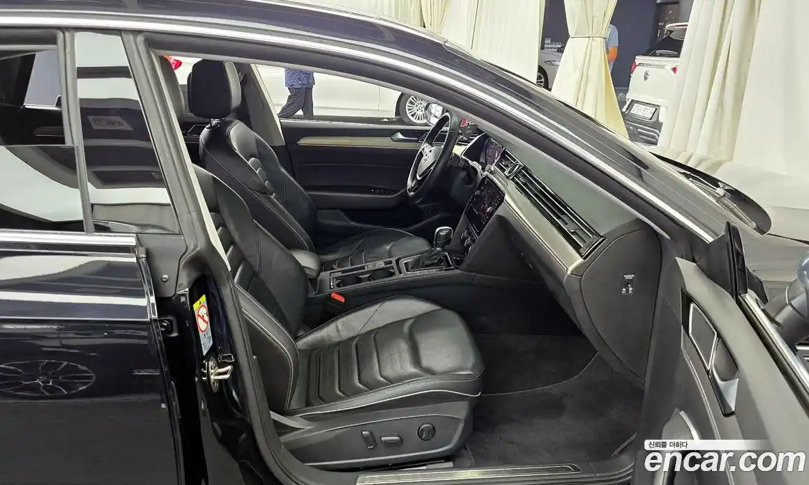 Volkswagen Arteon 2019 2.0 гидро в Москве № 169034, фото 11