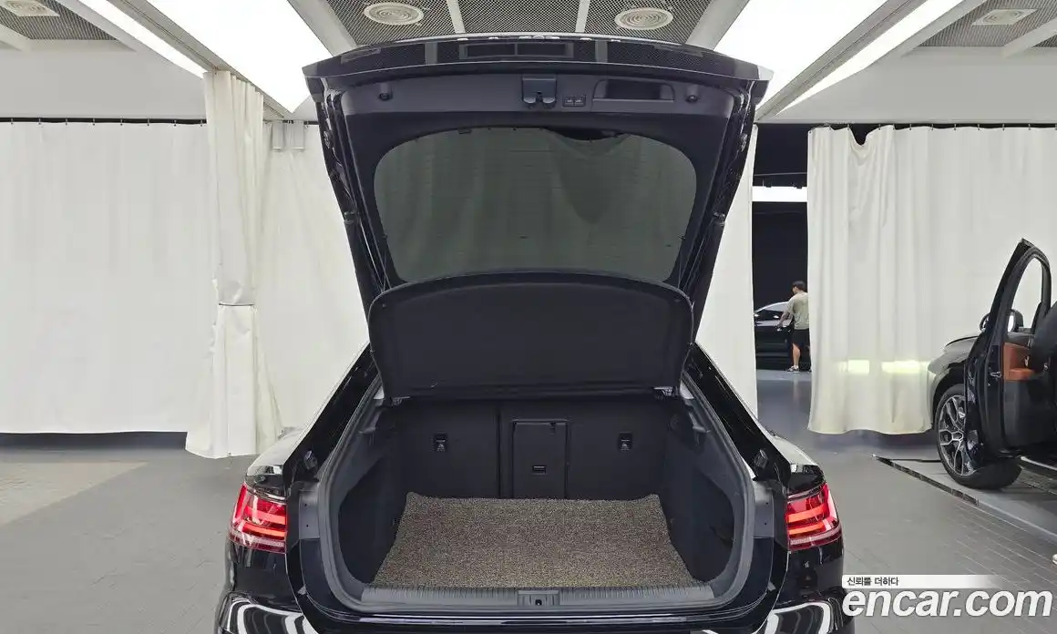 Volkswagen Arteon 2019 2.0 гидро в Москве № 169034, фото 20