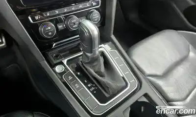 Volkswagen Arteon 2019 2.0 гидро в Москве № 169034, миниатюра 9