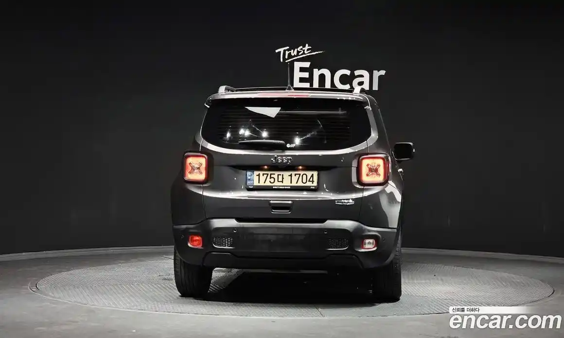 Jeep Renegade 2021 2.4 гидро в Москве № 169447, фото 4