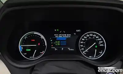 Toyota Sienna 2022 2.5 гидро в Москве № 170318, миниатюра 8