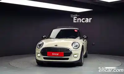Mini Cooper 2019 1.5 гидро в Москве № 179528, миниатюра 3