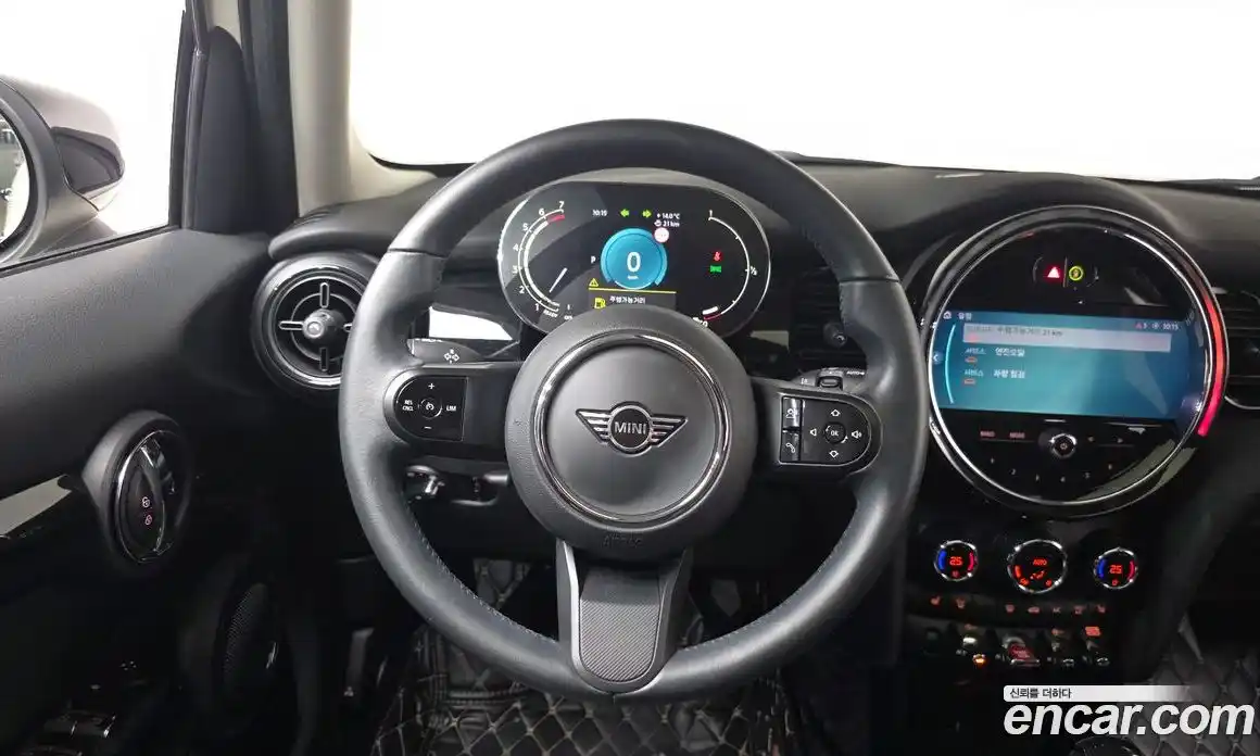 Mini Cooper 2021 1.5 гидро в Москве № 180201, фото 13