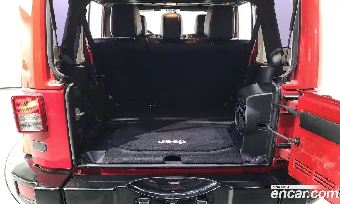 Jeep Wrangler 2012 2.8 гидро в Москве № 182024, фото 20
