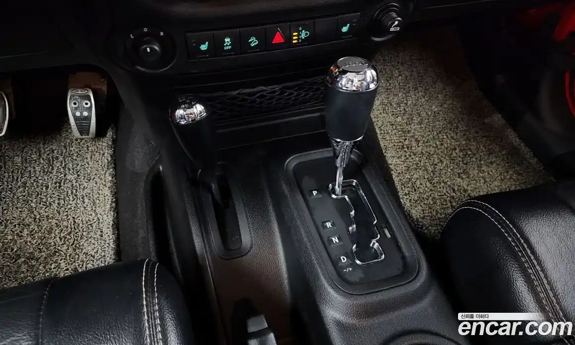 Jeep Wrangler 2012 2.8 гидро в Москве № 182024, фото 9
