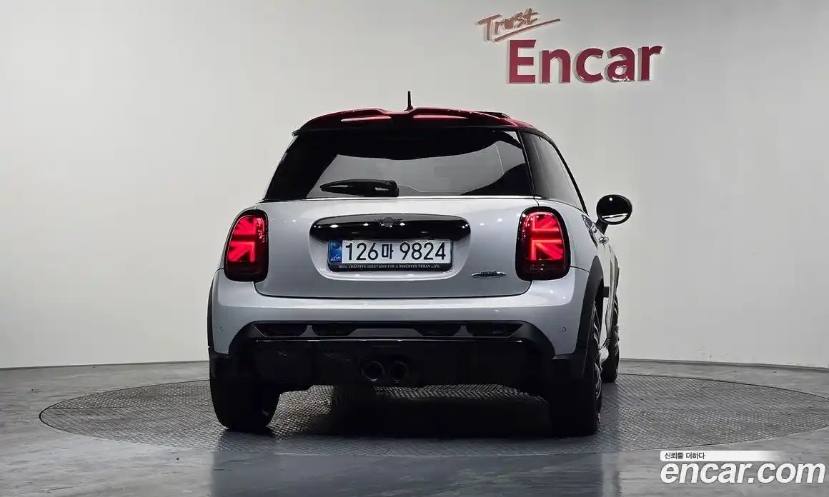 Mini Cooper 2020 2.0 гидро в Москве № 182896, фото 4