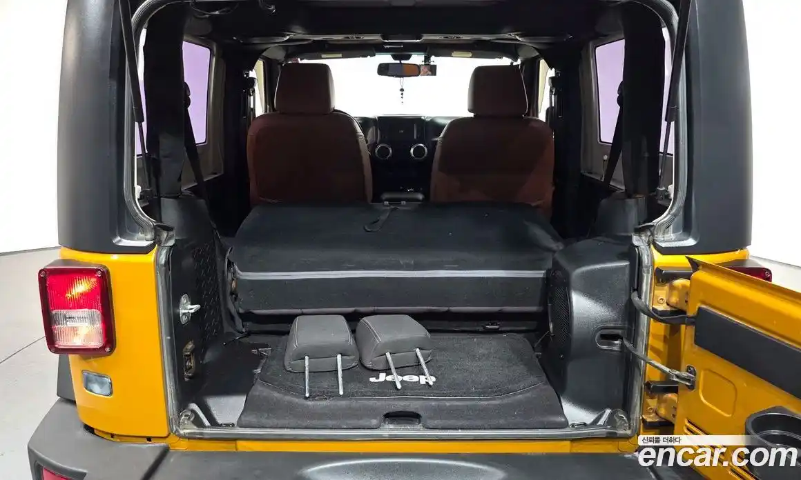 Jeep Wrangler 2013 2.8 гидро в Москве № 186945, фото 20