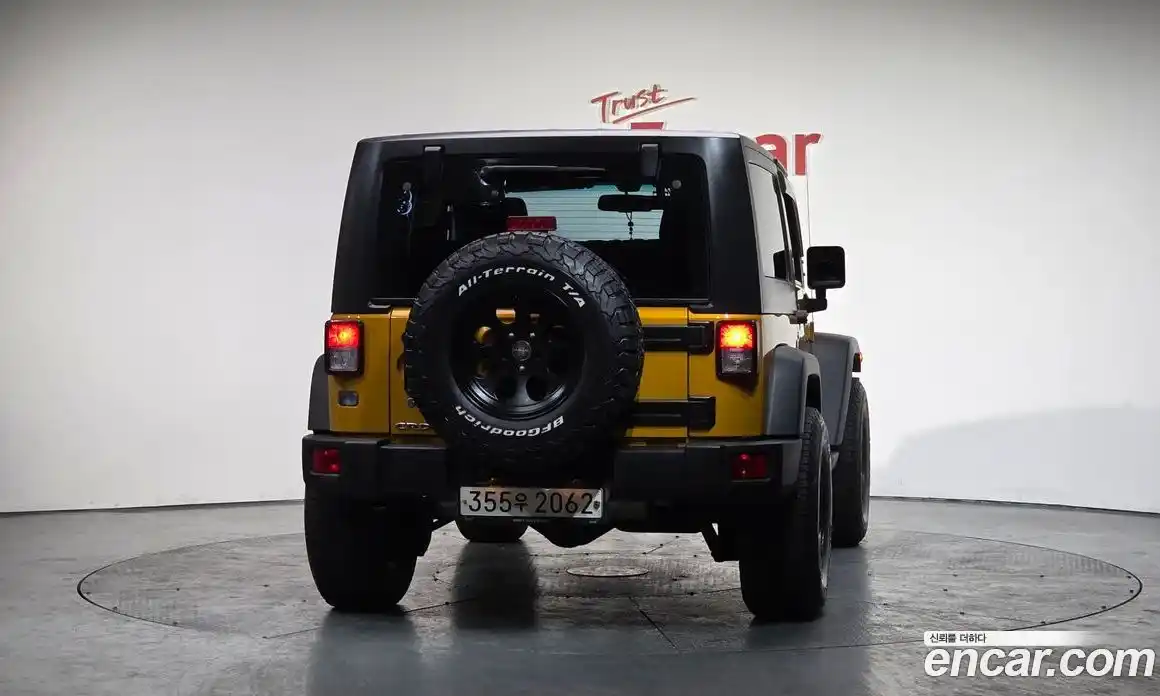 Jeep Wrangler 2013 2.8 гидро в Москве № 186945, фото 4