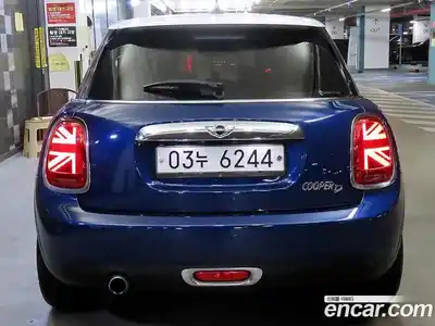 Mini Cooper 2016 1.5 гидро в Москве № 189093, миниатюра 5