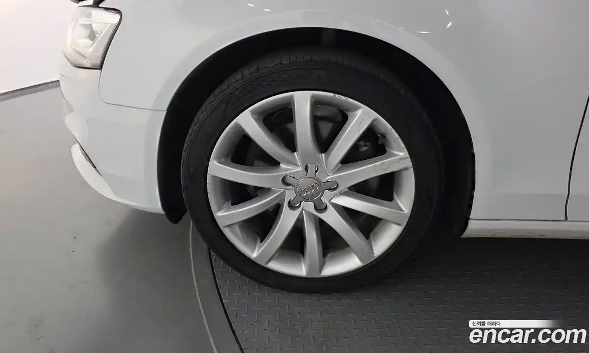 Audi A4 2015 2.0 гидро в Москве № 191514, фото 5