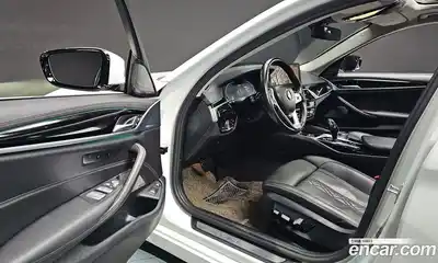 BMW 5-Series 2021 2.0 гидро в Москве № 191968, миниатюра 11