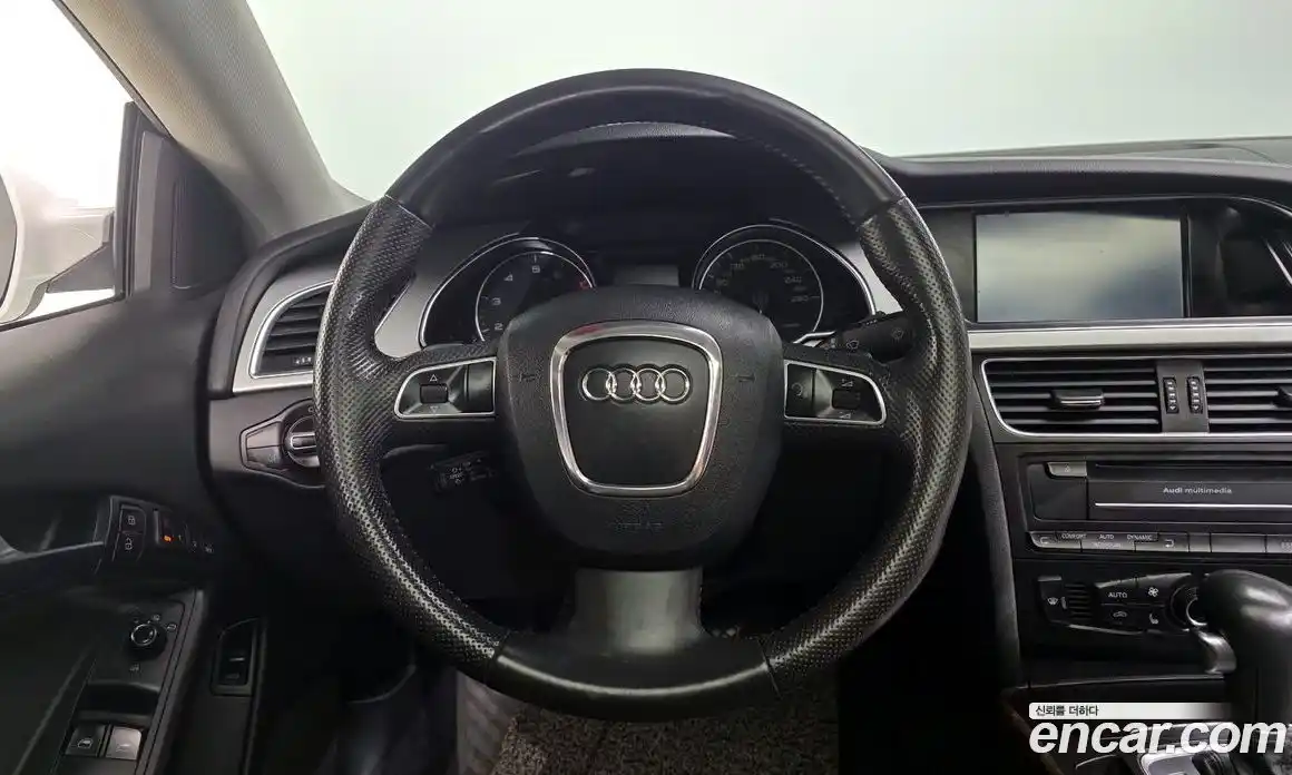 Audi A5 2010 2.0 гидро в Москве № 193789, фото 13