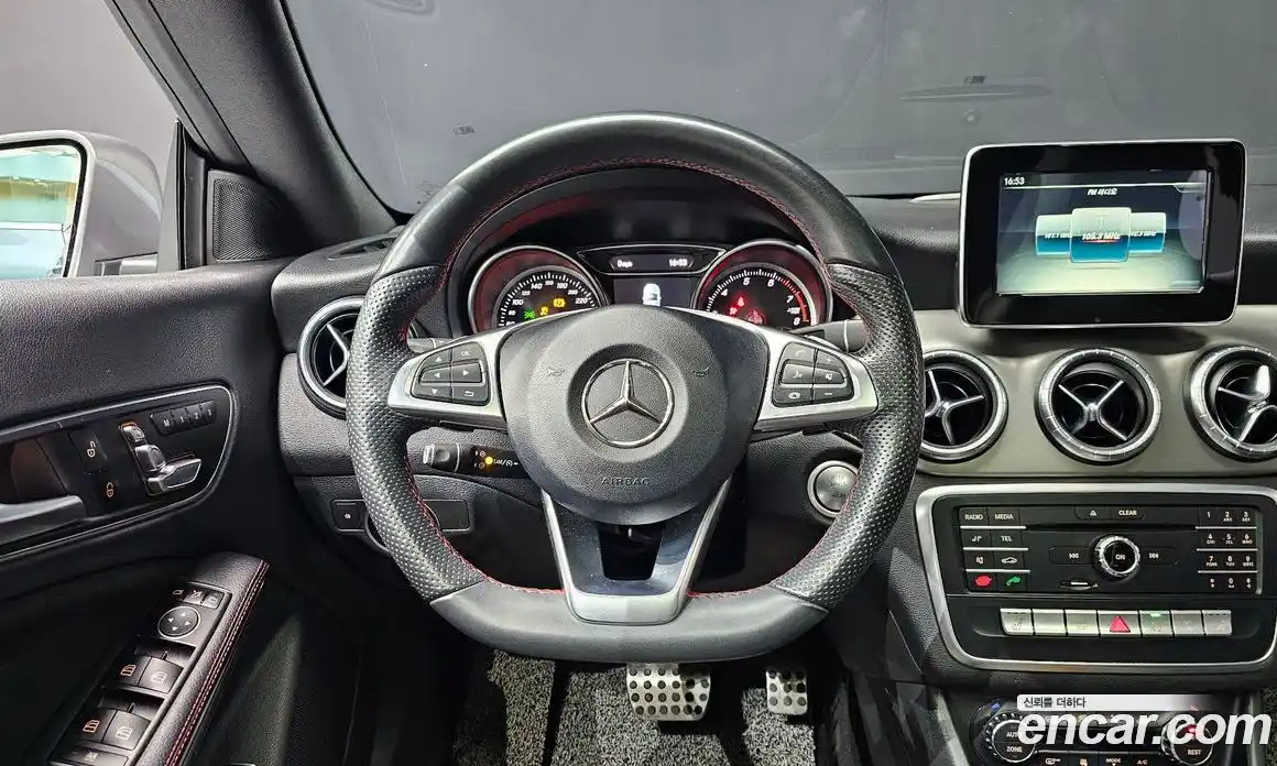 Mercedes-Benz CLA-Class 2017 2.0 гидро в Москве № 194571, фото 13
