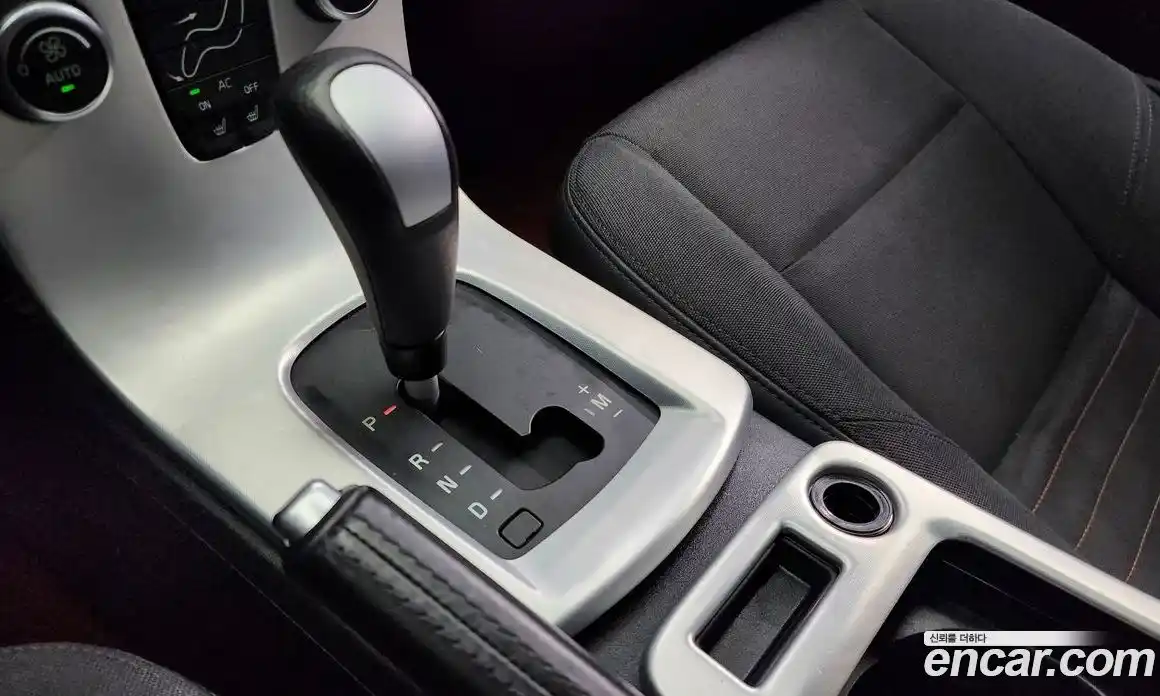 Volvo C30 2011 2.0 гидро в Москве № 194854, фото 9