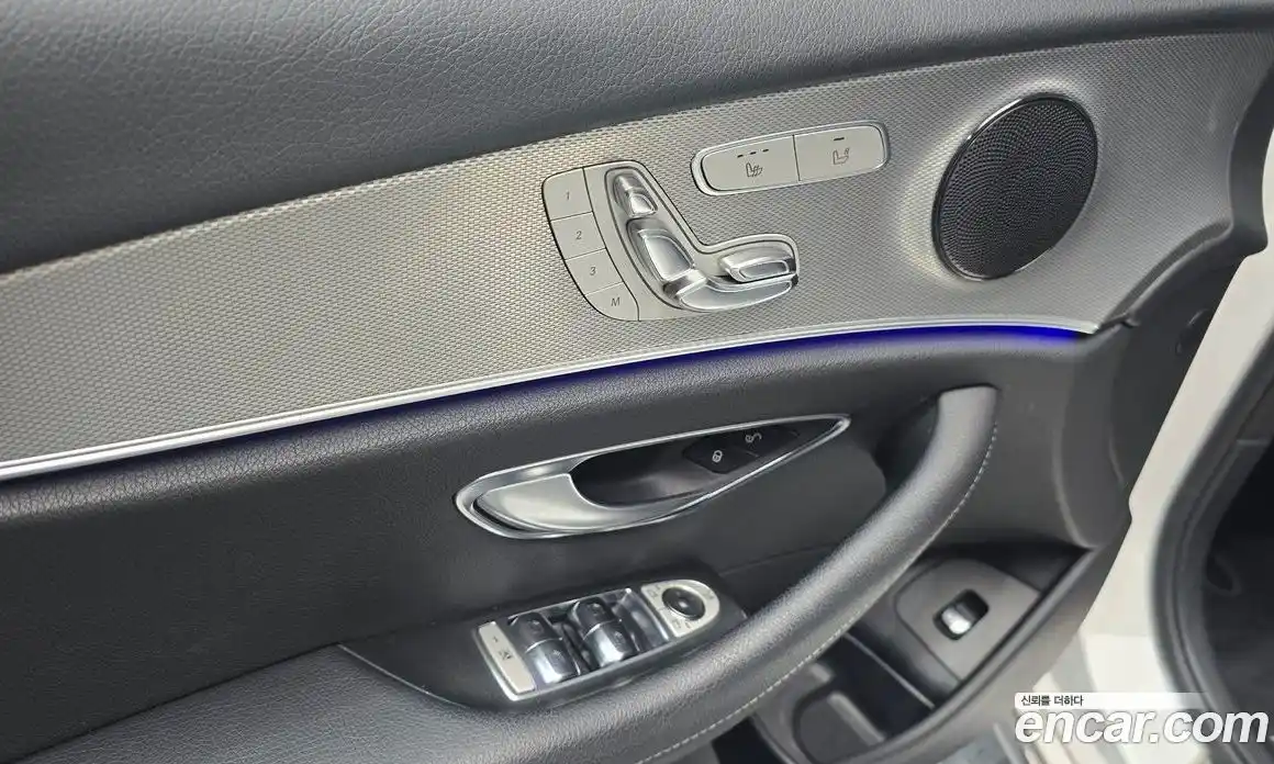 Mercedes-Benz E-Class 2018 2.0 гидро в Москве № 195074, фото 14