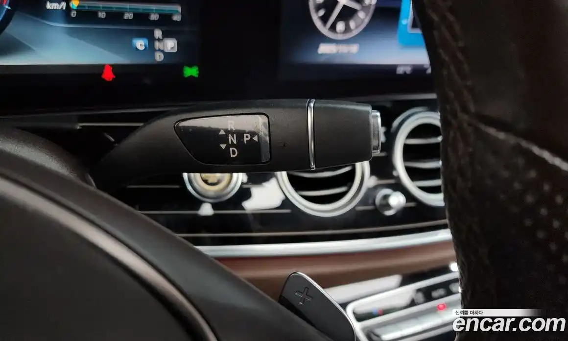 Mercedes-Benz E-Class 2017 3.0 гидро в Москве № 195113, фото 9
