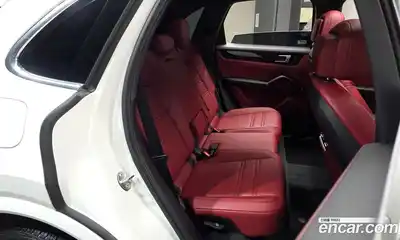 Porsche Cayenne 2023 3.0 гидро в Москве № 197332, миниатюра 10