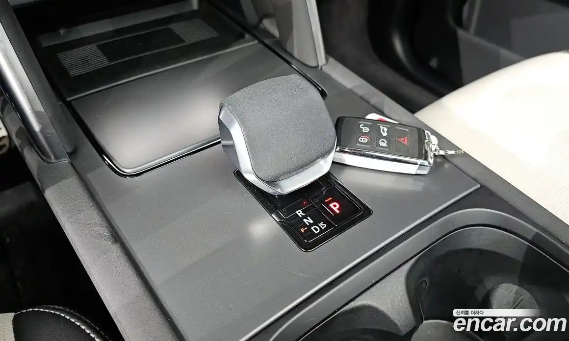 Land Rover Discovery Sport 2025 2.0 гидро в Москве № 198081, фото 9