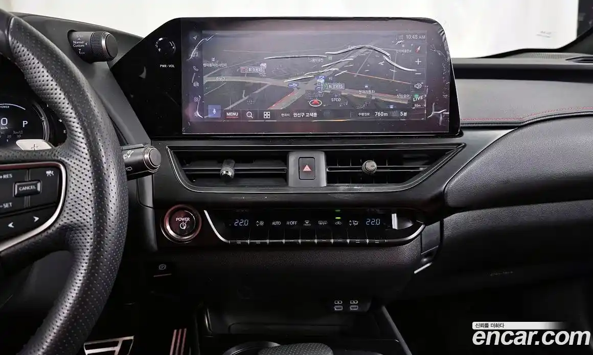 Lexus UX 2024 2.0 гидро в Москве № 198737, фото 15