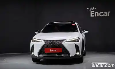 Lexus UX 2024 2.0 гидро в Москве № 198737, миниатюра 3