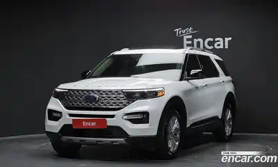 Ford Explorer, 2022