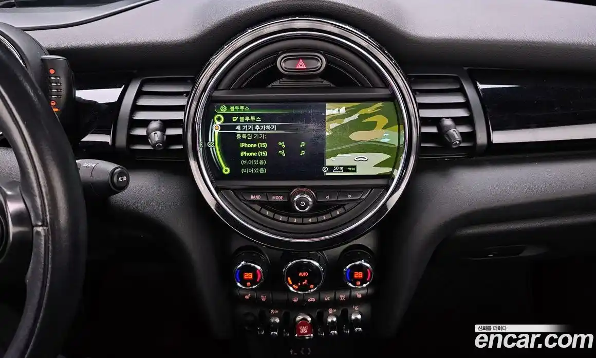 Mini Cooper Convertible 2017 1.5 гидро в Москве № 211264, фото 14