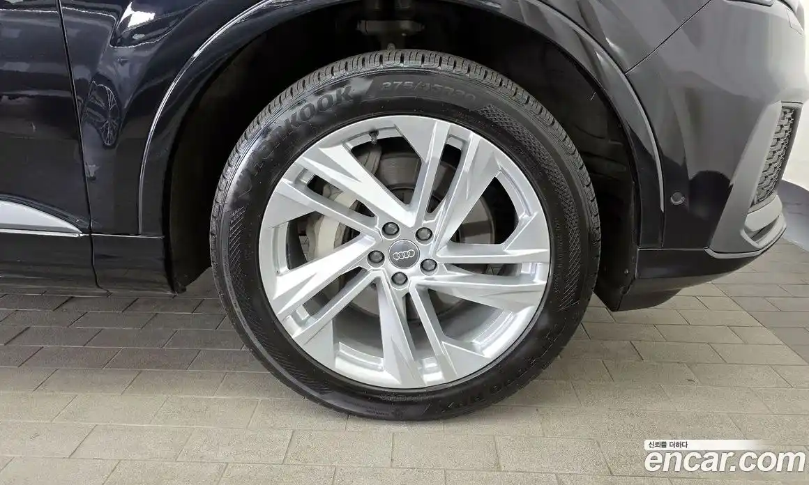 Audi Q7 2020 3.0 гидро в Москве № 212374, фото 5
