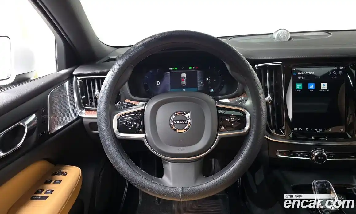 Volvo V60 2022 2.0 гидро в Москве № 212887, фото 12
