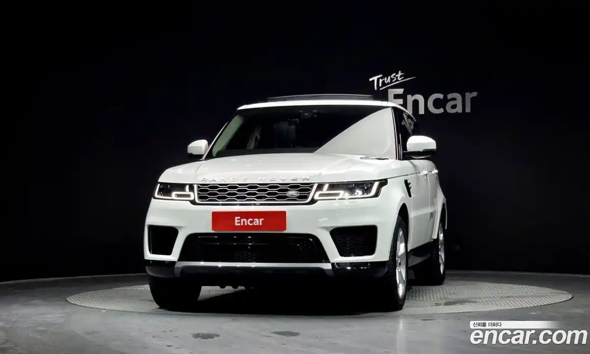 Land Rover Range-Rover Sport 2018 3.0 гидро в Москве № 213508, фото 3