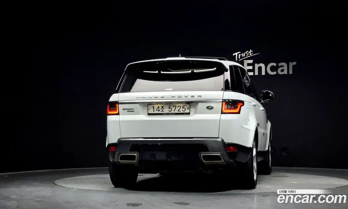 Land Rover Range-Rover Sport 2018 3.0 гидро в Москве № 213508, фото 4