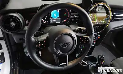 Mini Cooper 2024 2.0 гидро в Москве № 214075, миниатюра 12