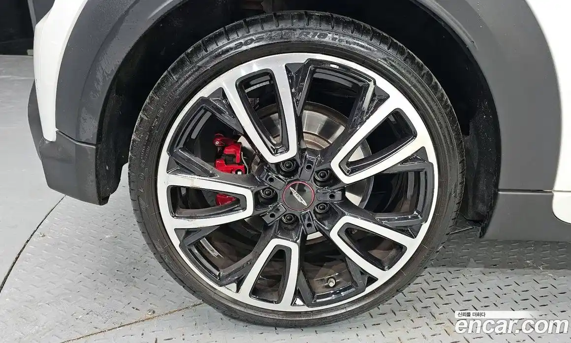 Mini Cooper 2024 2.0 гидро в Москве № 214075, фото 4