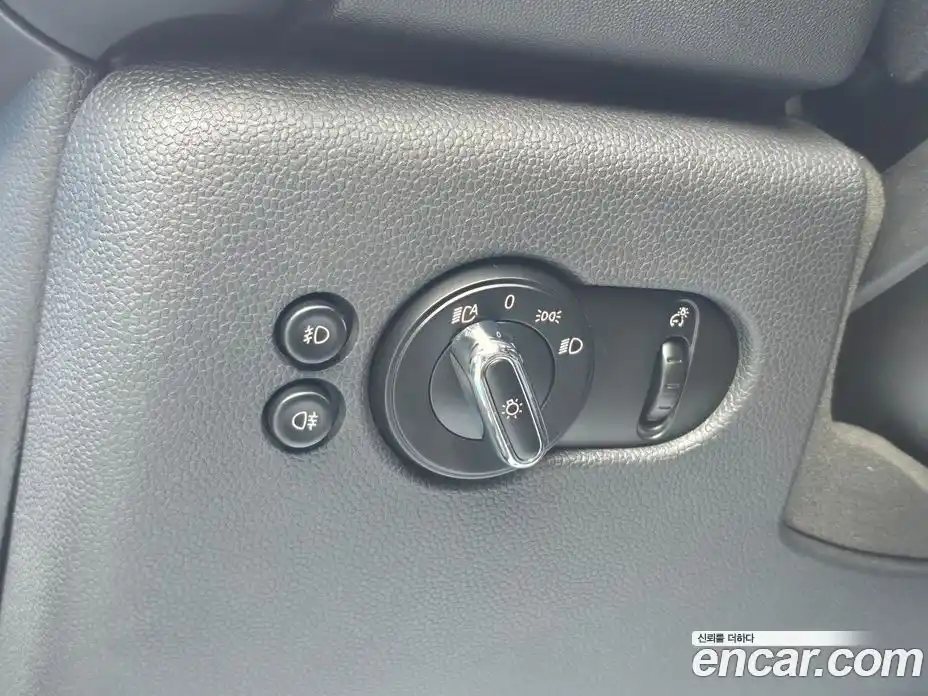 Mini Cooper 2016 2.0 гидро в Москве № 214429, фото 11