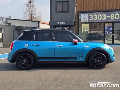 Mini Cooper 2016 2.0 гидро в Москве № 214429, миниатюра 4