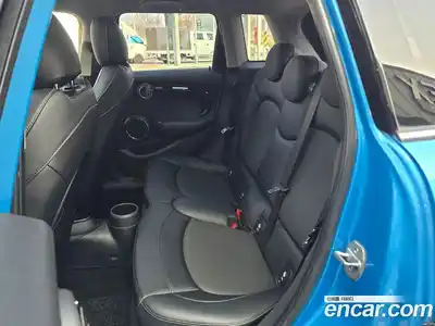 Mini Cooper 2016 2.0 гидро в Москве № 214429, миниатюра 9