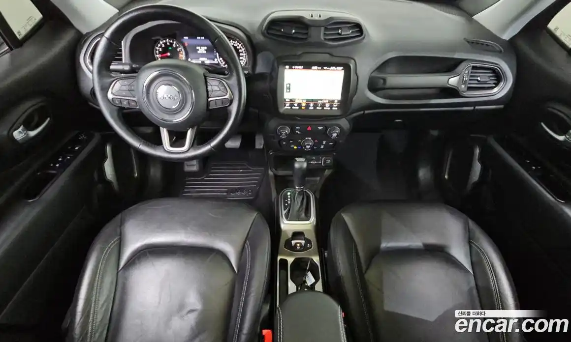 Jeep Renegade 2019 2.4 гидро в Москве № 215463, фото 7