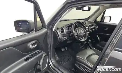 Jeep Renegade 2019 2.4 гидро в Москве № 215463, миниатюра 10