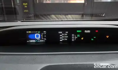 Toyota Prius 2017 1.8 гидро в Москве № 215521, миниатюра 8